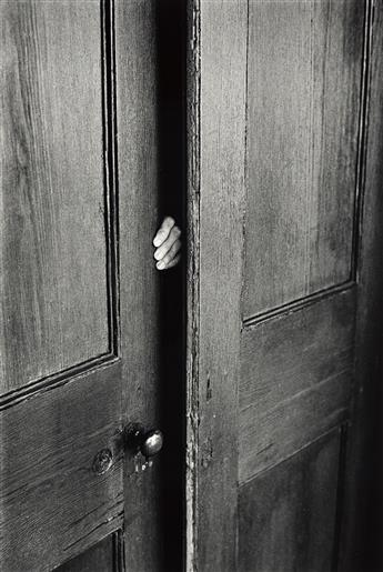 ELLIOTT ERWITT (1928- ) Portfolio titled Elliott Erwitt, The Alchan Edition.